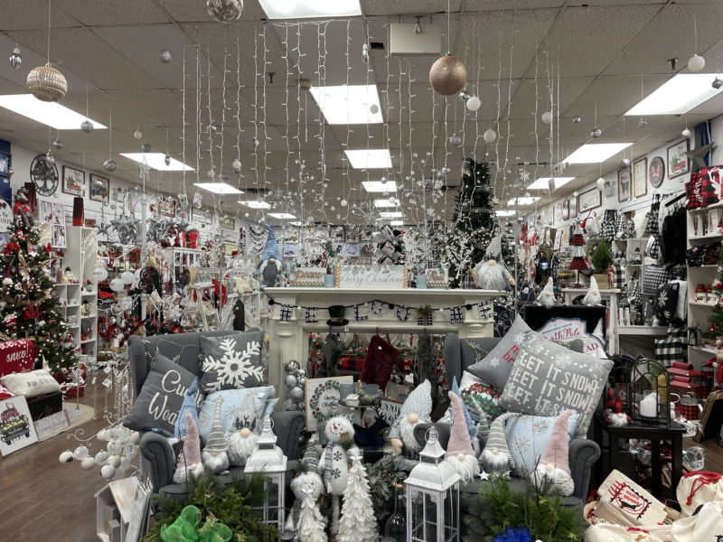 Holiday spirit comes alive at Brantford’s first Christmas store