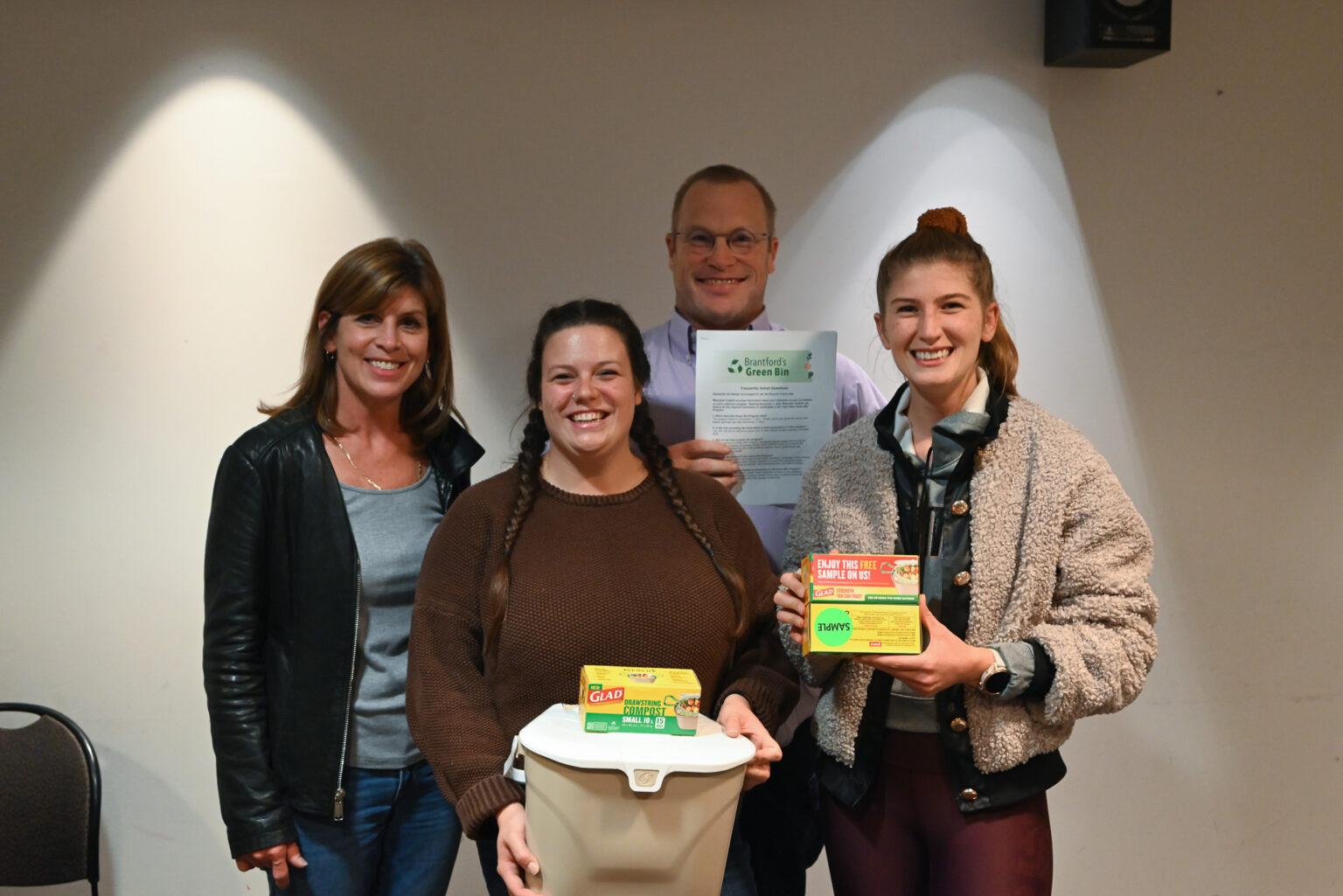 Brantford’s Green Bin program to launch November 1 BrantBeacon