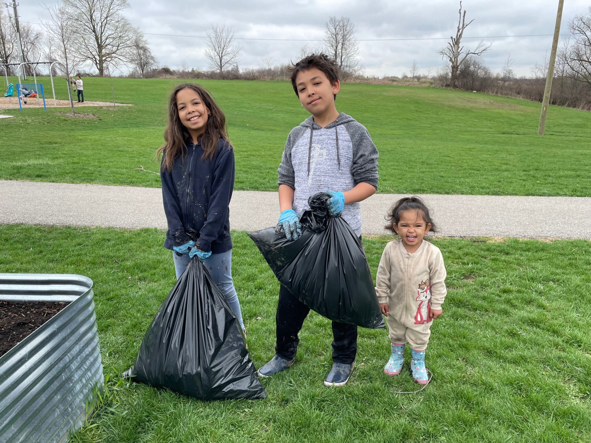 Residents take part in annual community clean-up | BrantBeacon